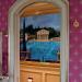 Thelandscapemuralgivesthebathroomelegantandspaciouseffect